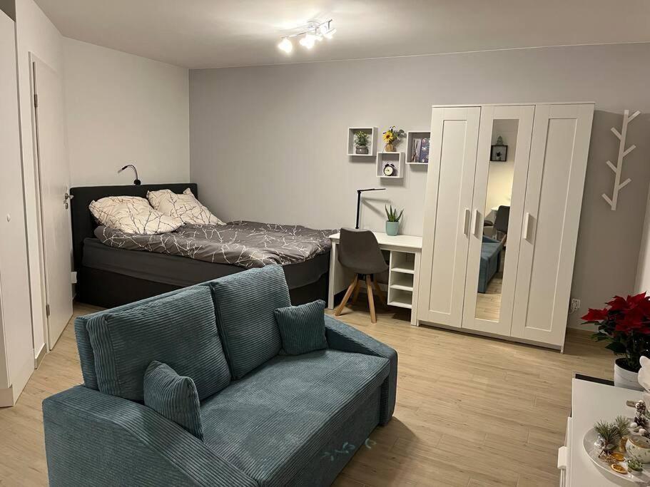 Neu Sanierte Wohnung Fuer 2-4 P Eschwege Bagian luar foto