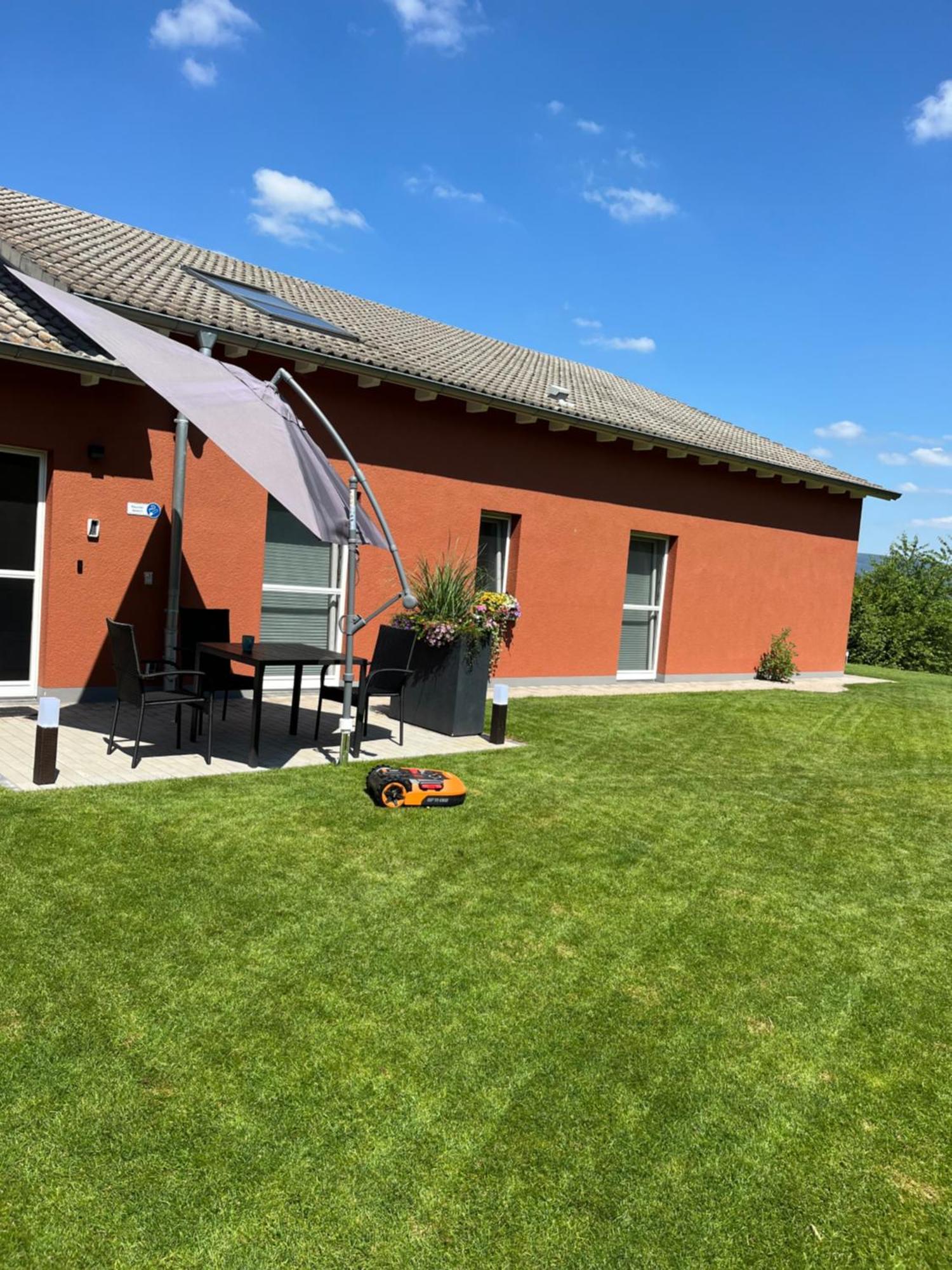 Neu Sanierte Wohnung Fuer 2-4 P Eschwege Bagian luar foto